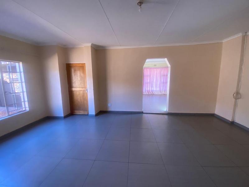 To Let 4 Bedroom Property for Rent in Kathu Northern Cape